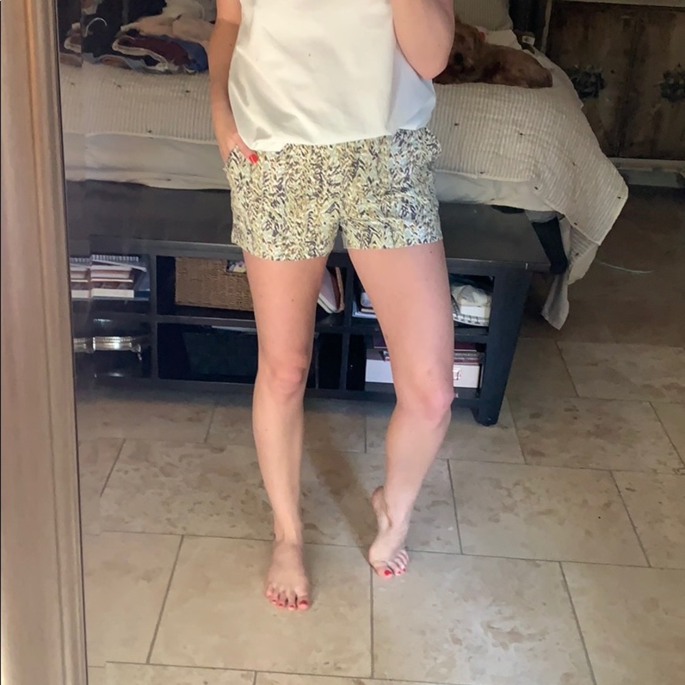 Dress shorts